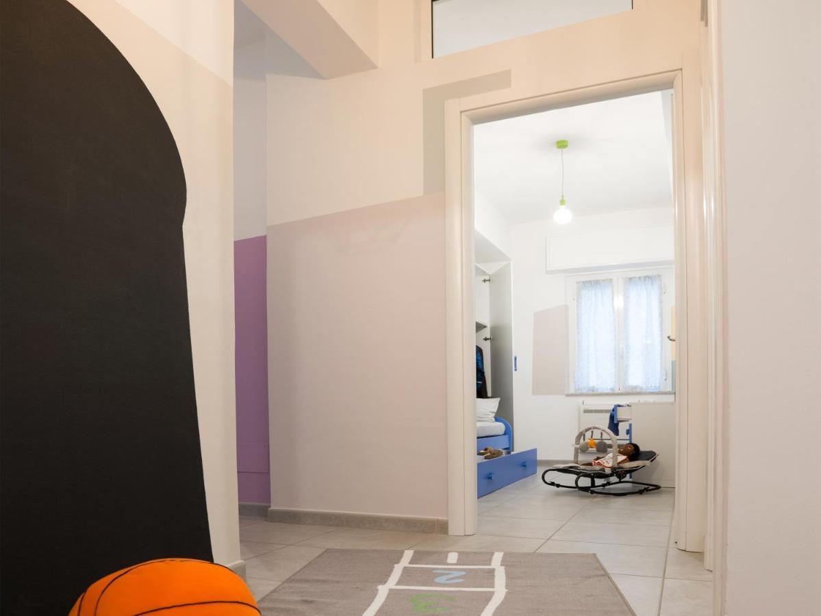 Babyaccommodation Family Experience IV Pietra Ligure Exteriör bild