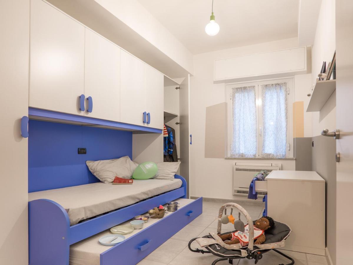 Babyaccommodation Family Experience IV Pietra Ligure Exteriör bild